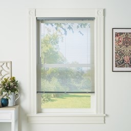 LightBlocker 1/2 Inch Mini Blinds