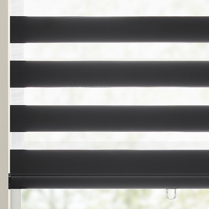 Color: Charron Black CHR05; Lift: Cordless; Headrail: Metal Square Cassette in the Black color; Bottom Rail: Rounded Bottom Bar with Pull Tab