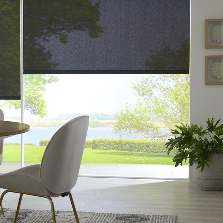 Color: Solapur Onyx