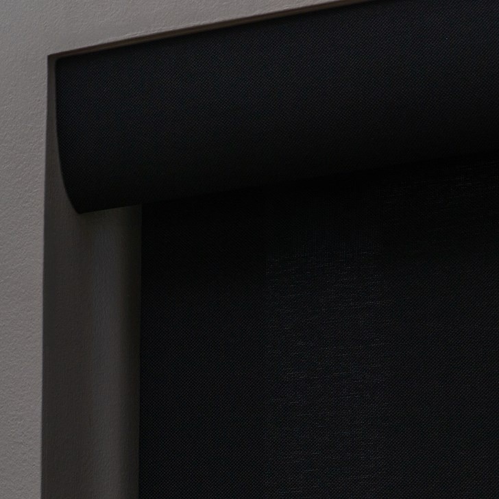 Color: Laramie 1% Pitch F1247; Lift: Continuous Corded Loop Stainless Steel; Roll: Standard; Hem Bar: Plain Black; Valance: Curved Fascia with Fabric Insert