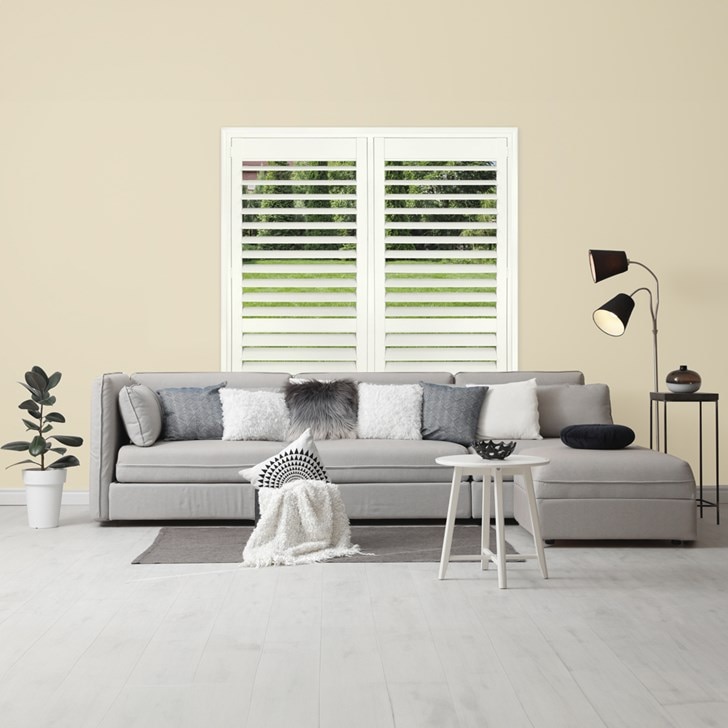 Color: Silk White